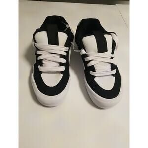 Vans Chukka Push Black White Canvas Suede Skate Shoes Womens Size 8.5